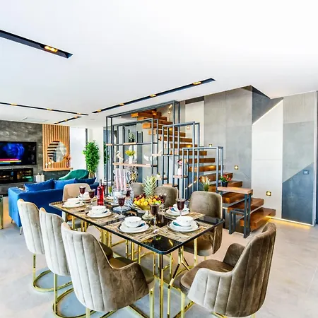 וילה 4 Bdr Ultra Luxury With Cinema Victoria