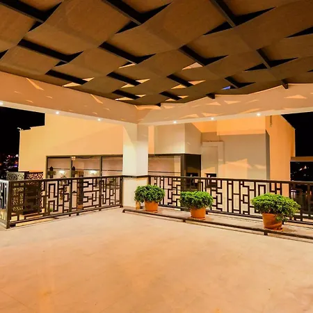 4 Bdr Ultra Luxury With Cinema Victoria וילה *
