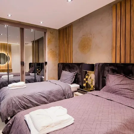 וילה 4 Bdr Ultra Luxury With Cinema Victoria קס