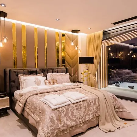 וילה 4 Bdr Ultra Luxury With Cinema Victoria קס