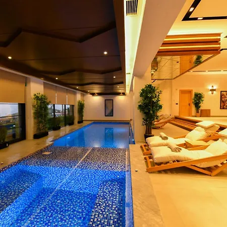4 Bdr Ultra Luxury With Cinema Victoria * Kas